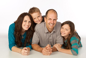 Amazing Family Portrait Studio - Fun Family Portrait Photos - Studio 101 West Photography