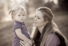 Paso Robles Mother and Child Family Portrait - Family Pictures - Studio 101 West Photography