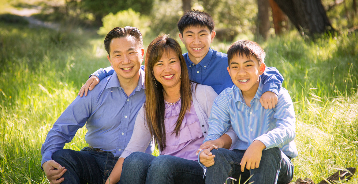 Central Coast Family Portrait Photography - Atascadero Park Family Pictures - Studio 101 West Photography